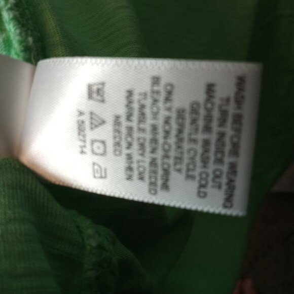 Lori Goldstein LOGO Womens Green Short Sleeve Top L Pockets Distressed Elbow - Picture 13 of 15